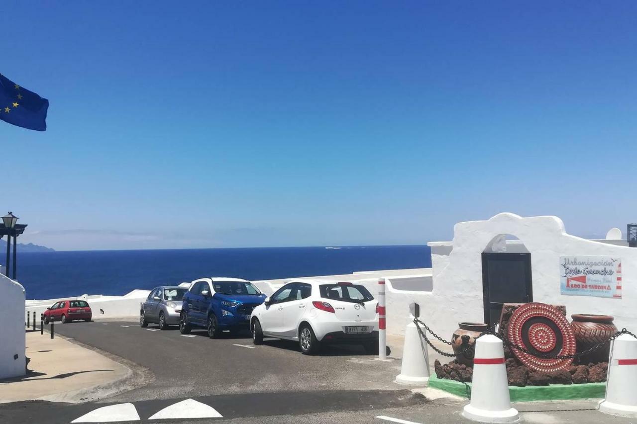 Apartamento Faro De Sardina Galdar Luaran gambar